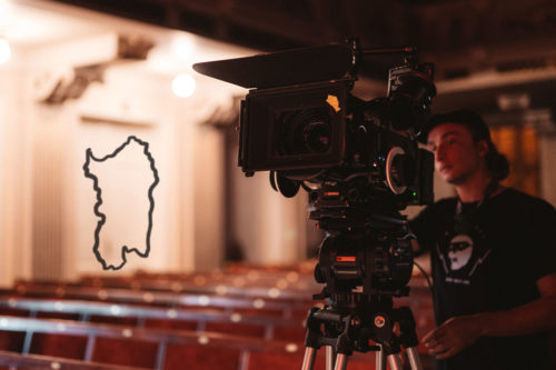 Portare il Cinema in Sardegna - Immagine rappresentativa di un Cameraman.